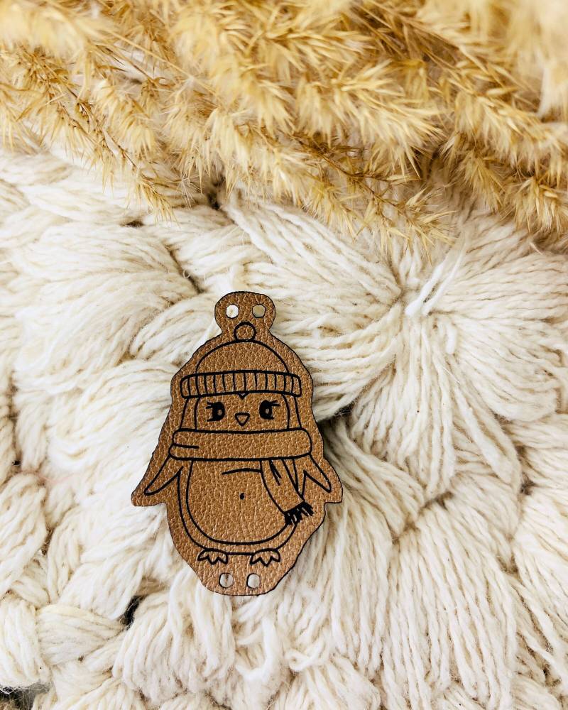 Label Pinguin Freiform | Kunstlederlabel Set Leder Braun Label Pinguin Freiform | Kunstlederlabel Set Leder Braun von designxmina