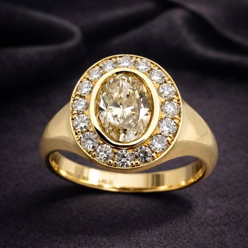 14K Yellow Gold Oval Diamond Halo Ring 0.85Ct Light + 0.40Ct Brilliant Diamonds, Eu 54 | Us 6.75 von detaschmuck