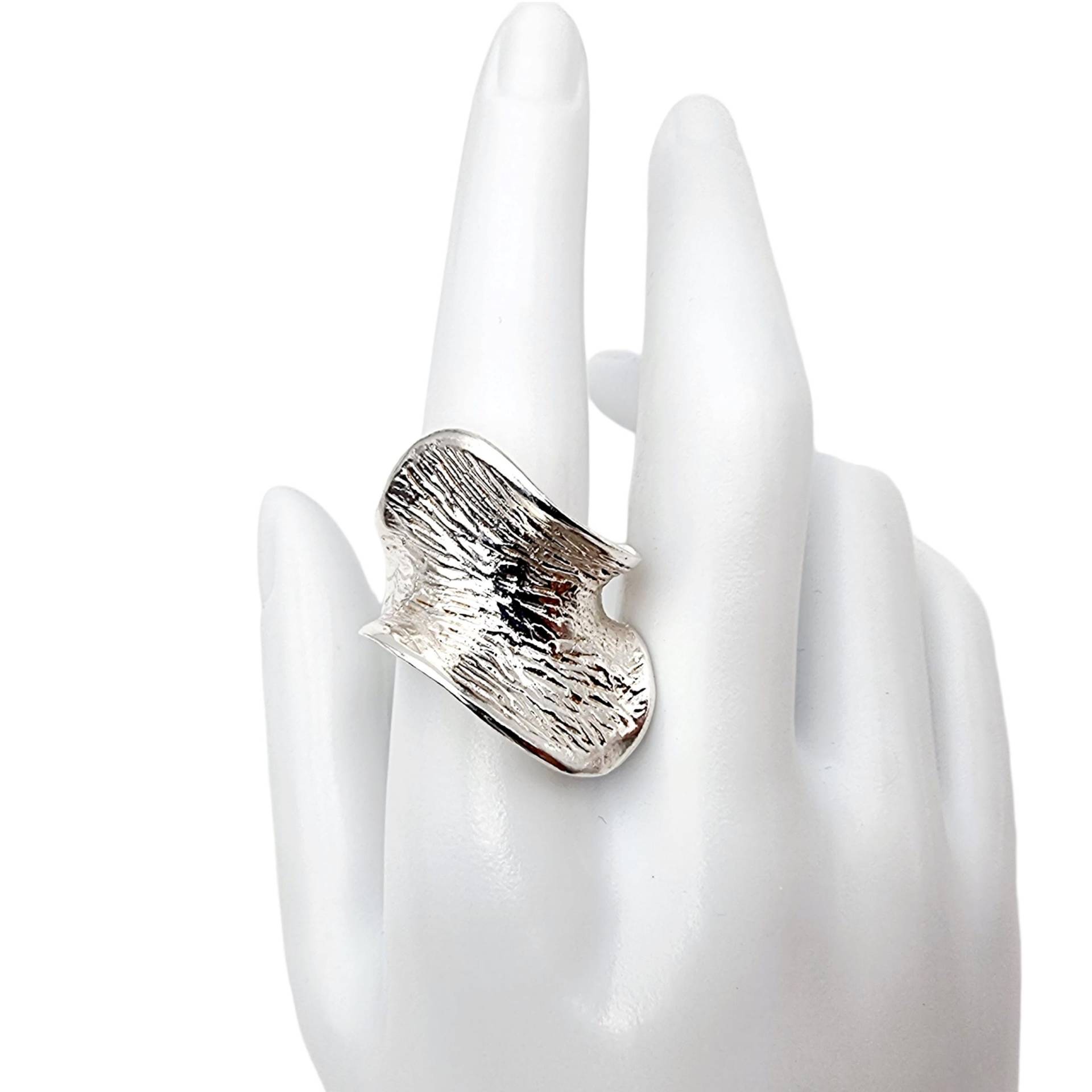 Bold Textured Silver Statement Ring | Abstract Organic Design Eu 55 | Us 7.25 Vintage 1980S-90S Modernist Jewelry 7.79G von detaschmuck