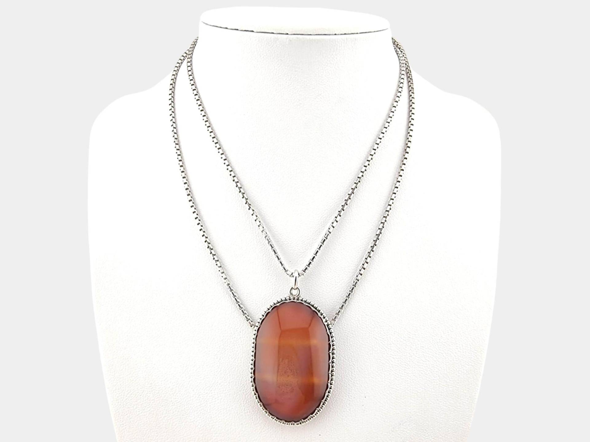 Vintage 800 Silver Carnelian Agate Pendant Necklace, 1950S-1970S Jewelry, Long 70 cm Chain Vintage 800 Silver Carnelian Agate Pendant Necklace, 1950S-1970S Jewelry, Long 70 cm Chain von detaschmuck
