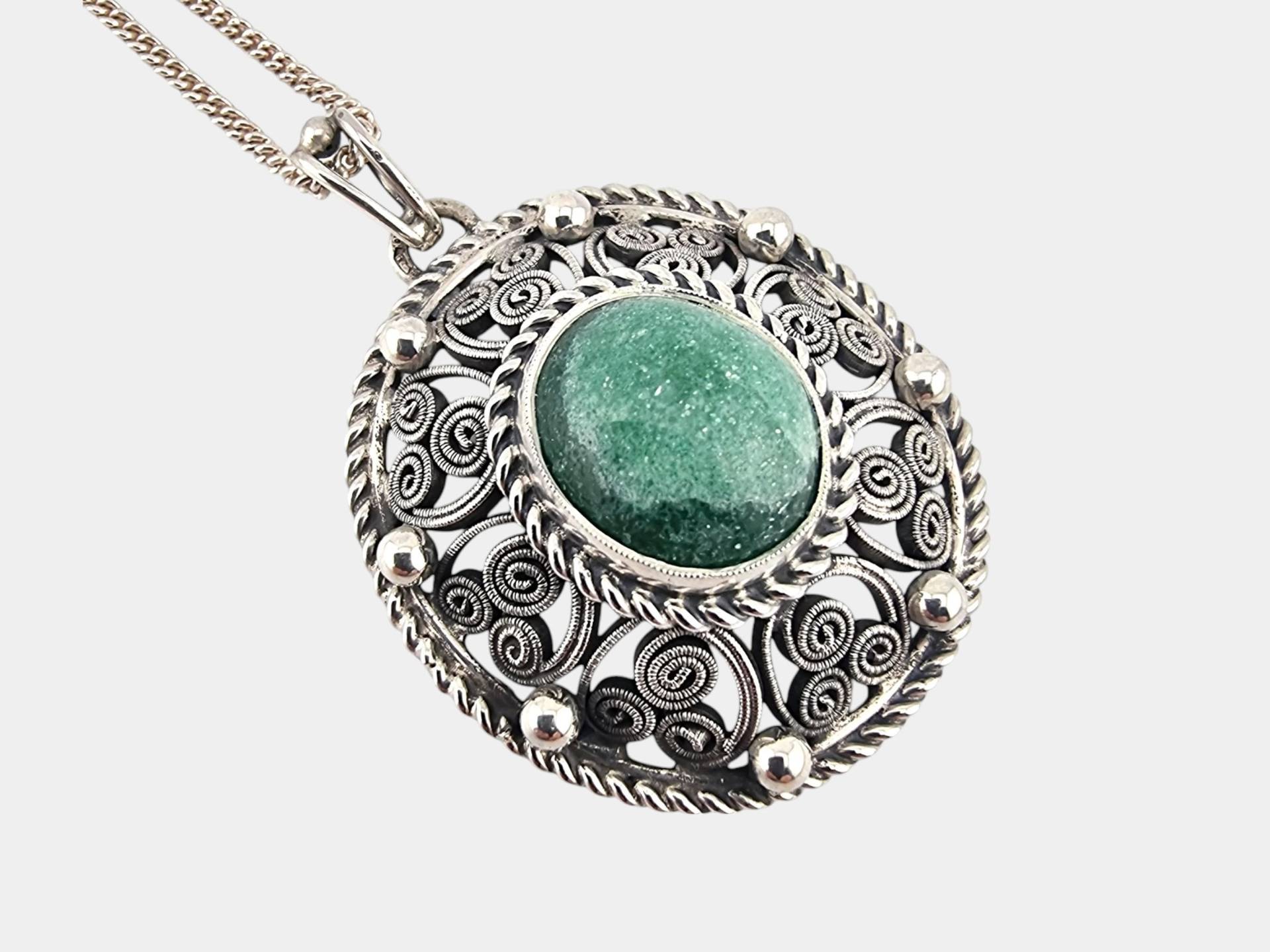 Vintage 835 Silver Filigree Pendant Necklace With Green Stone von detaschmuck