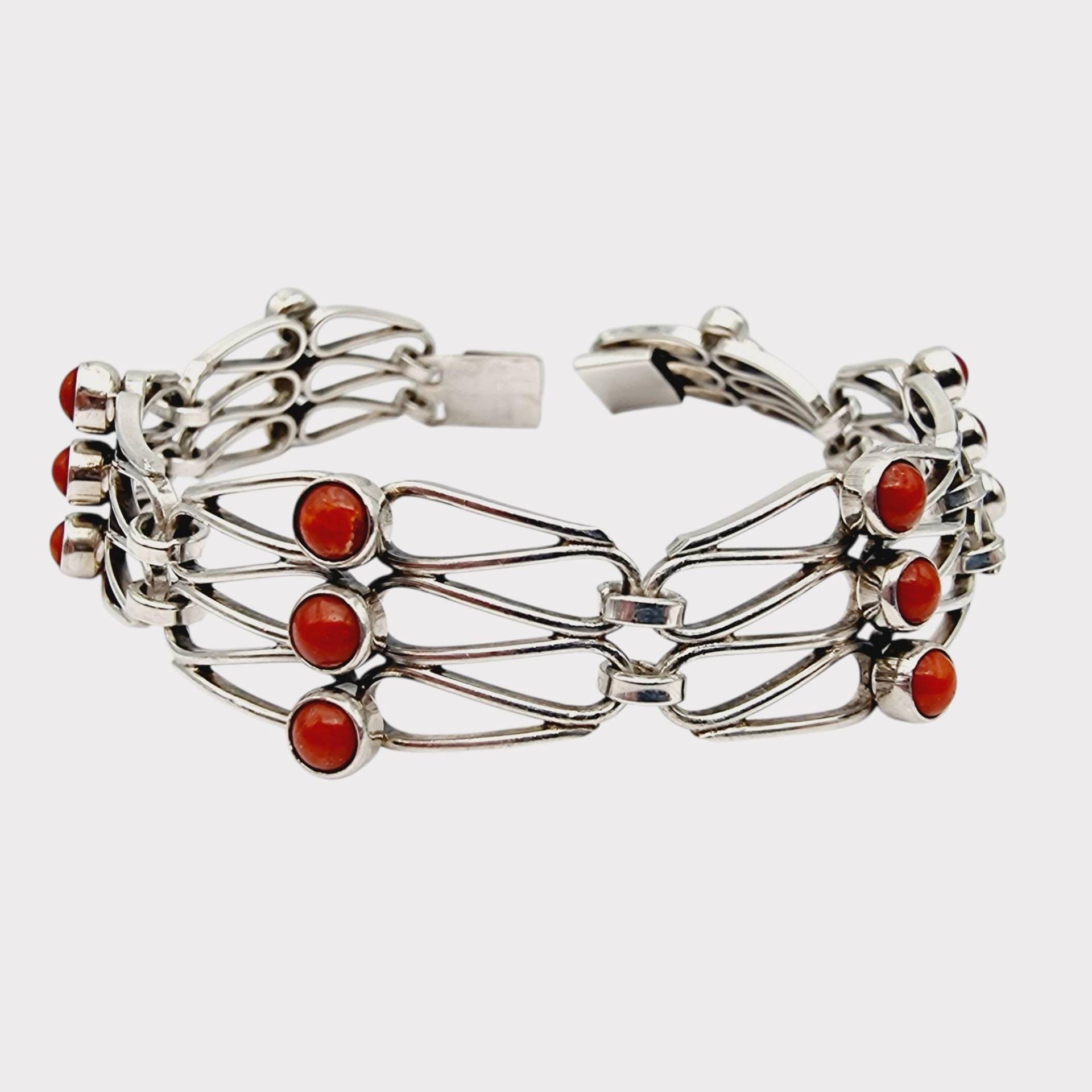 Vintage 835 Silver Modernist Bracelet With Red Cabochons, 18cm von detaschmuck