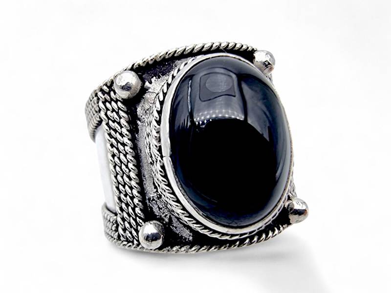 Vintage 925 Silver Statement Ring With Black Cabochon, Bold Boho Ethnic Design, Size Eu 59 | Us 8.75 von detaschmuck
