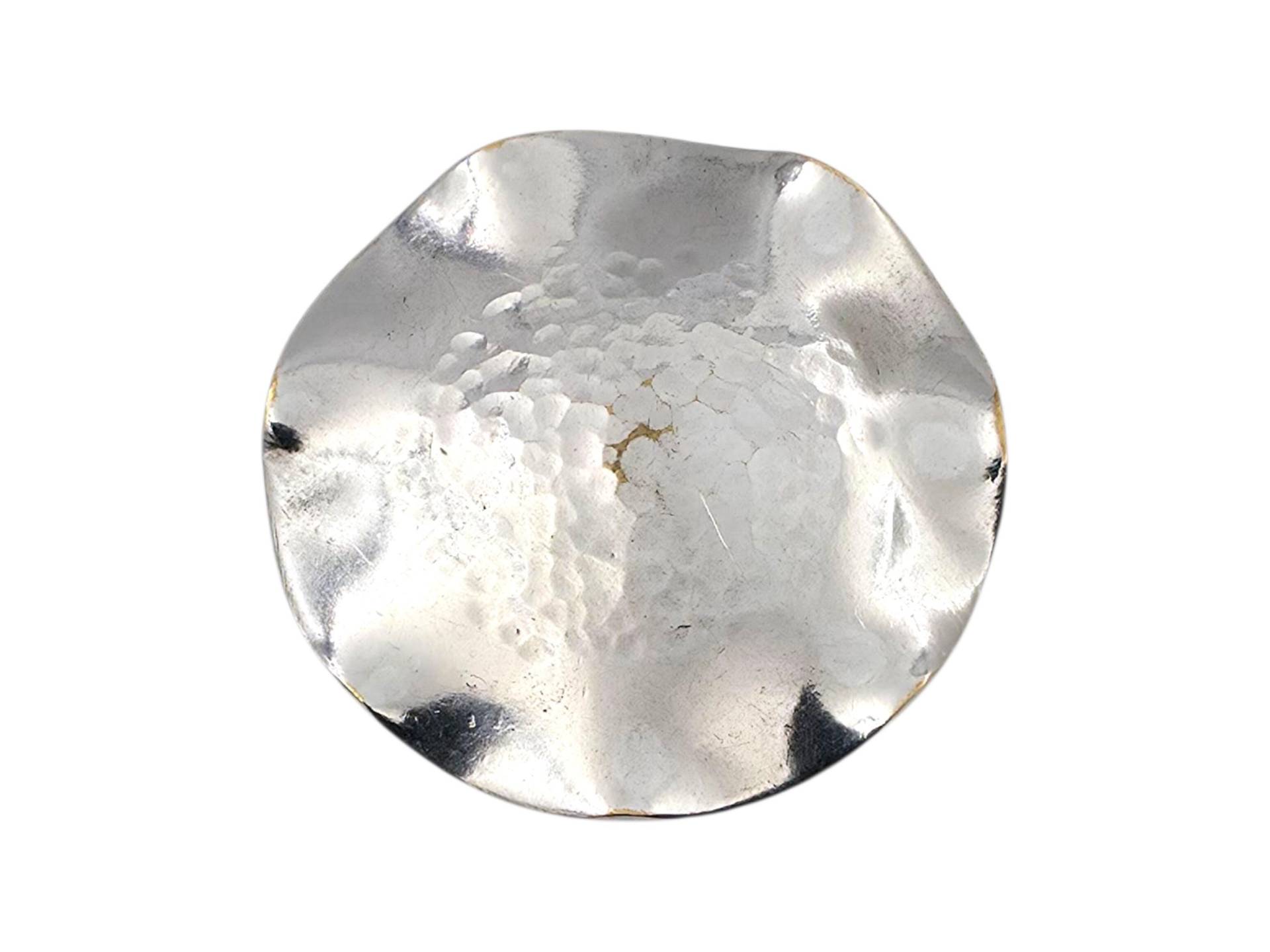 Vintage Em Handarbeit Silver Hammered Modernist Brooch Crown Mark von detaschmuck