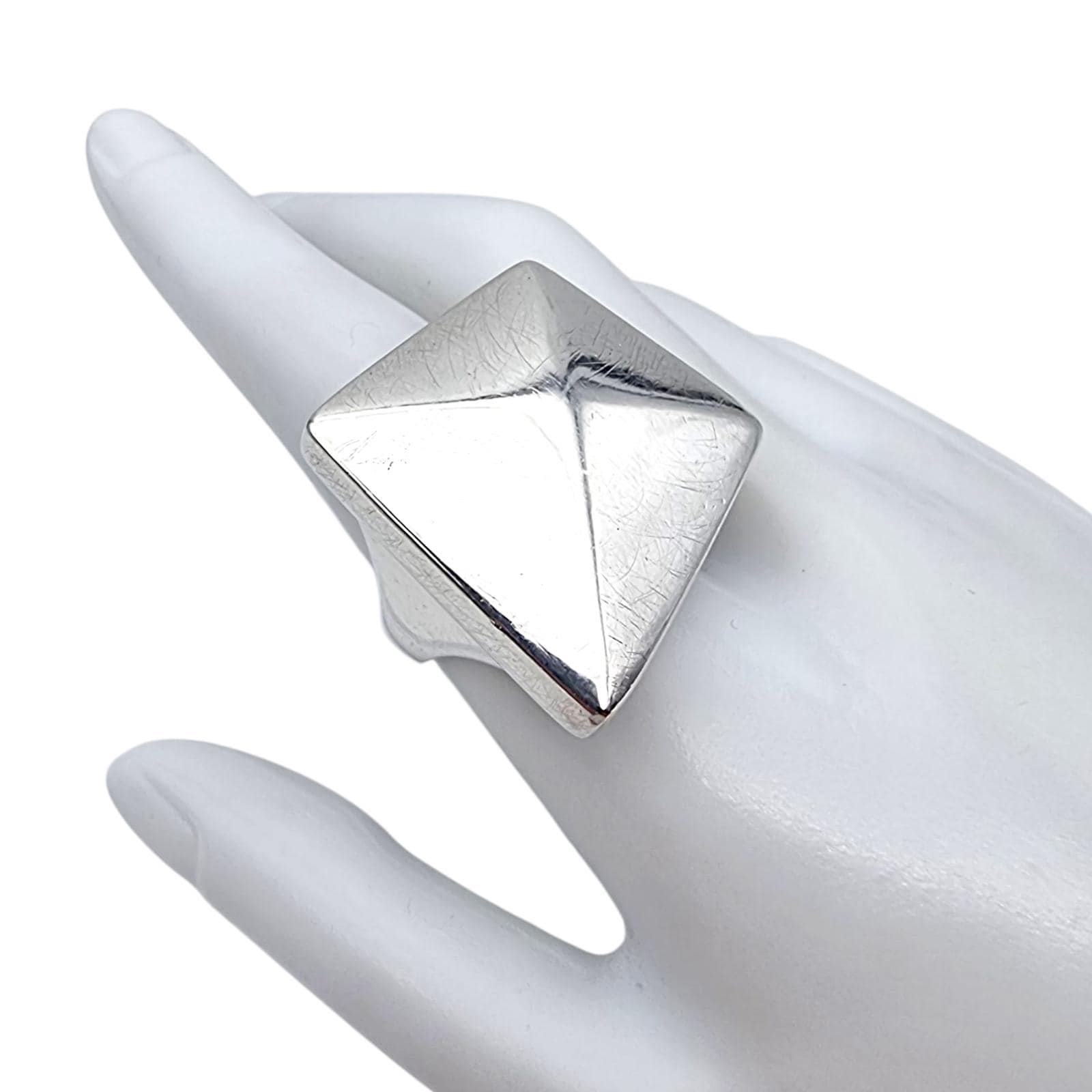 Vintage Italian Heavy Silver Ring S60 | Us 9.25 - Bold Pyramid Statement Ring, Minimalist Modernist Sculptural Design von detaschmuck