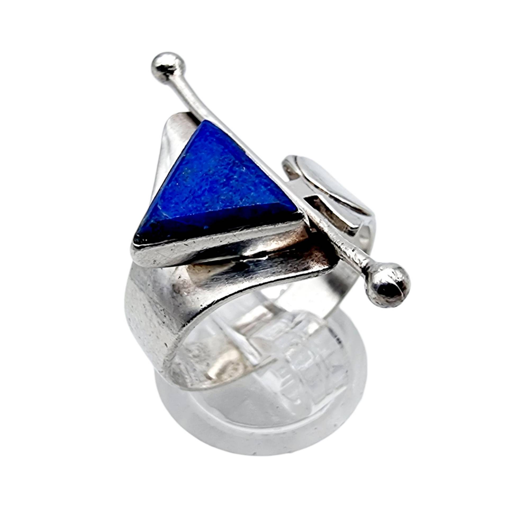 Vintage Modernist Silver Ring With Lapis Lazuli Triangle Stone - Abstract Studio Design Size Eu 57 | Us 8 von detaschmuck