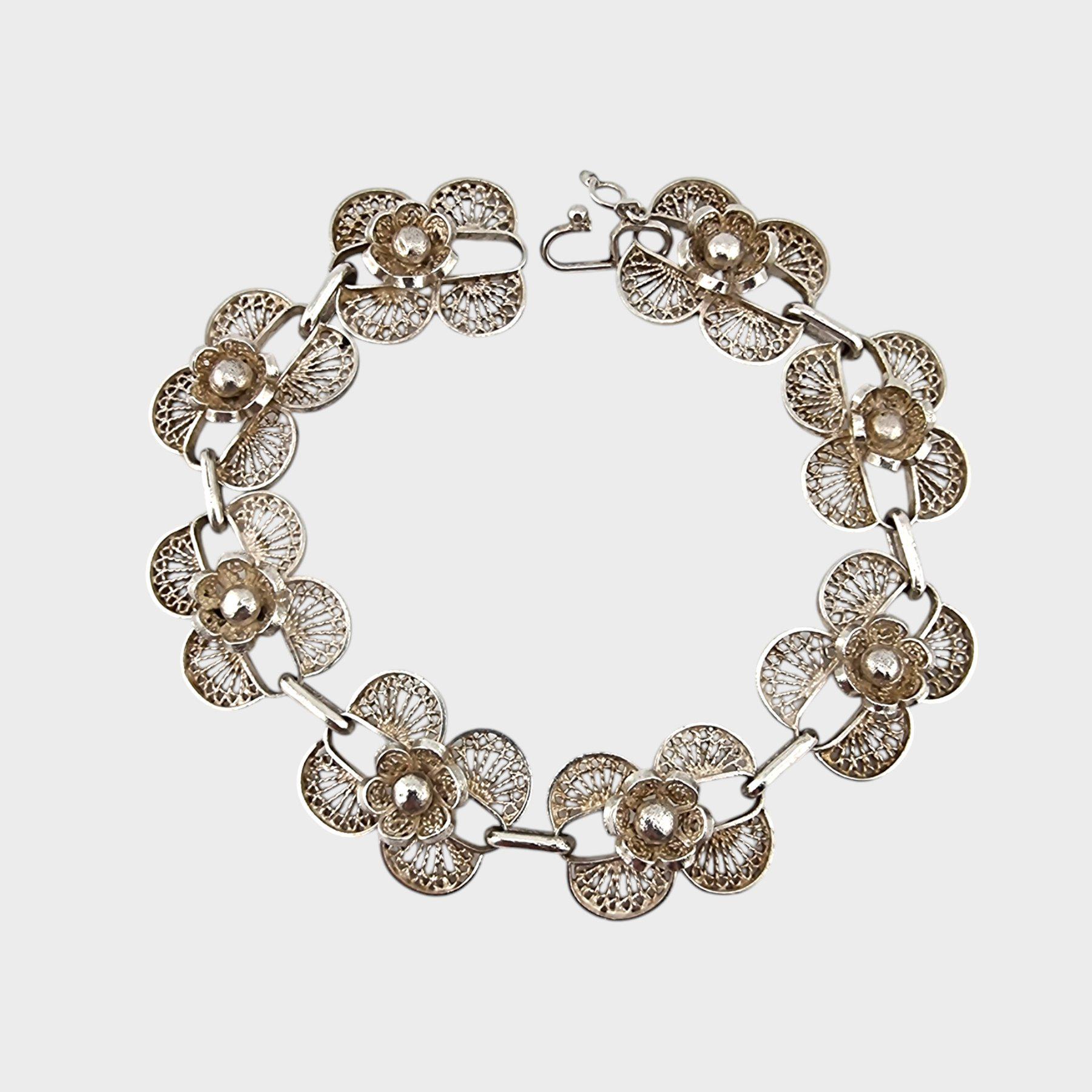 Vintage Silver Floral Filigree Bracelet, Mid-Century Handcrafted Flower Link, Gift For Her von detaschmuck