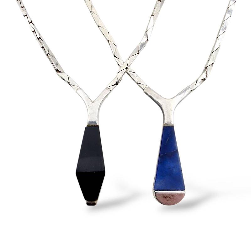 Vintage Silver Necklace Set With Onyx & Lapis Lazuli Pendants, Modernist 1960S Jewelry, Geometric Design von detaschmuck