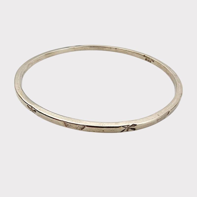 Vintage Sterling Silver 925 Bangle Bracelet With Engraved Floral Design, 21 cm von detaschmuck