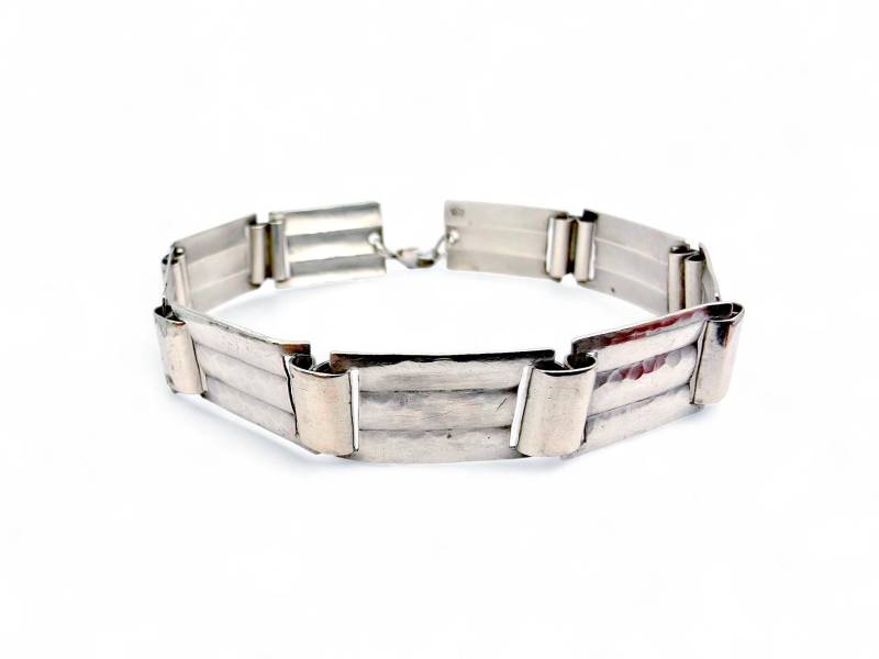 Vintage Sterling Silver Hammered Link Bracelet - 835 Silver, 18 cm von detaschmuck