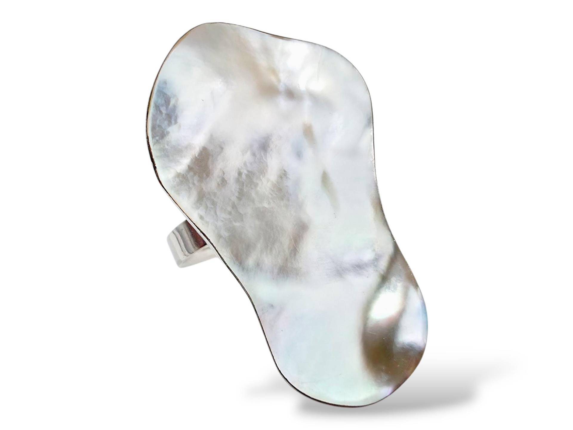 Vintage Sterling Silver Mother Of Pearl Ring - Modernist Organic Design, Iridescent White Shell, Size 57 | Us 8 von detaschmuck