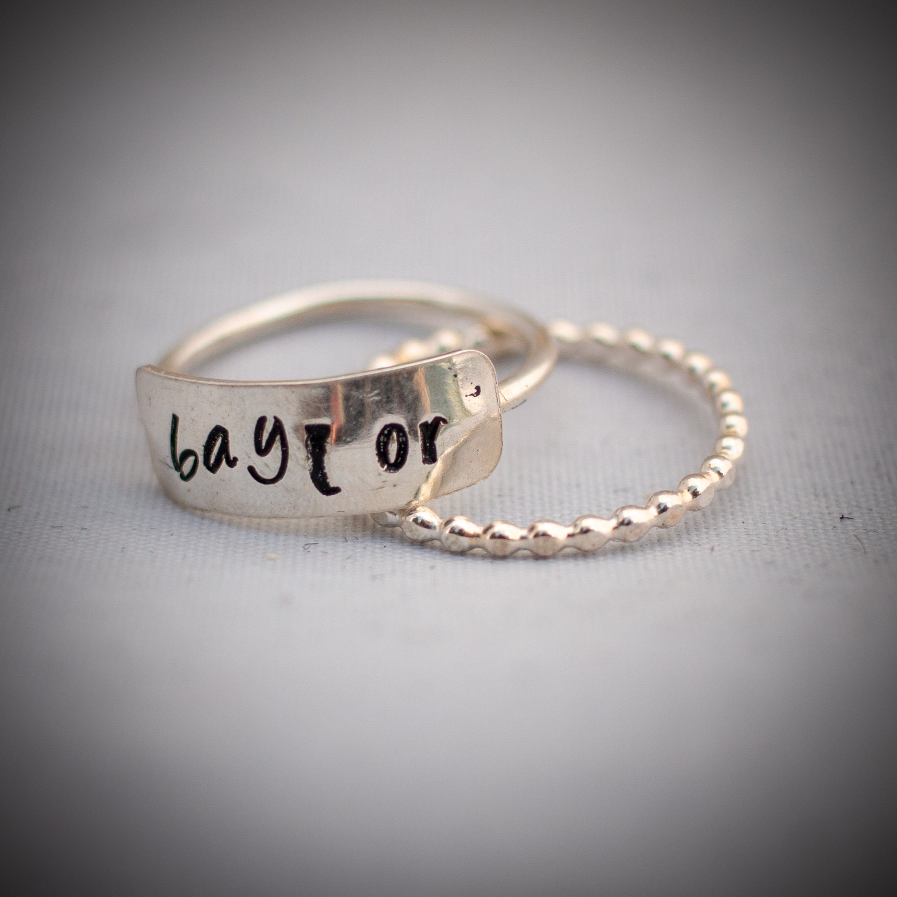 Sterling Silber Stapelbaren Namen Ringe-Personalisierte Schmuck-Silber Stapeln Ringe-Custom Name Schmuck-Custom Geschenk Für Mama-Beste Freundin von dficreations