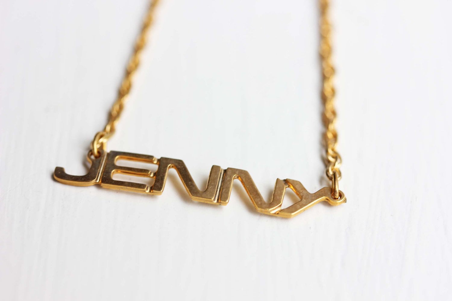 Jenny Name Halskette, Schmuck, Namenskette Gold, Gold Retro Namenskette, Vintage von diamentdesigns