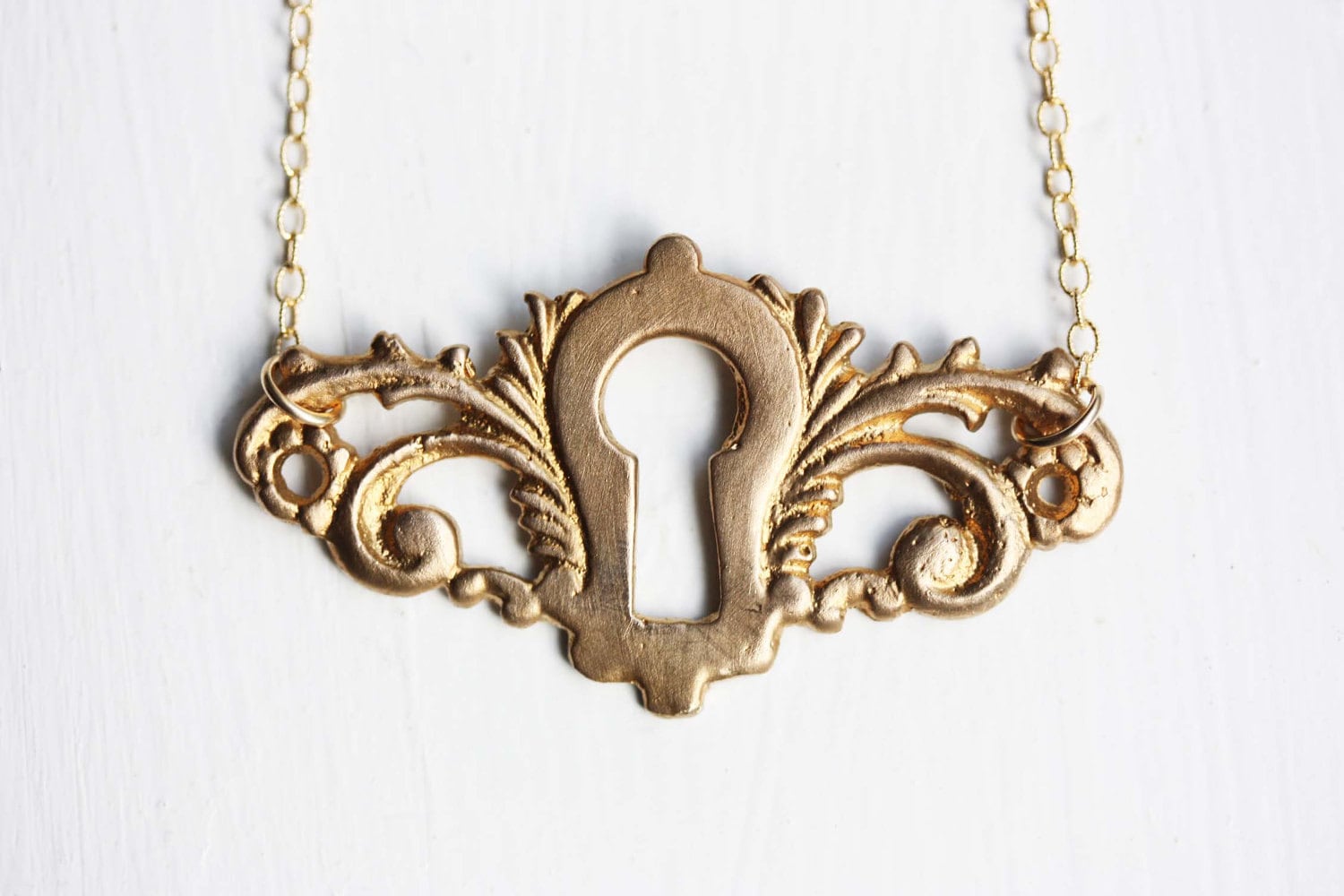 Schlüsselloch Halskette Gold, Vintage Anhänger Halskette, Schlüssel Messing Gold Filled Lange von diamentdesigns