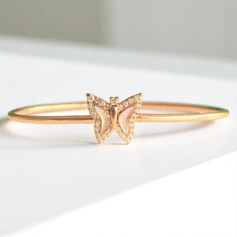 Schmetterlings-Naturdiamant-Manschetten-Armband-Armband 14K Solides Gold Perlmutt-Tierschmuck, Zertifizierter Schmuck von diamondaffaire