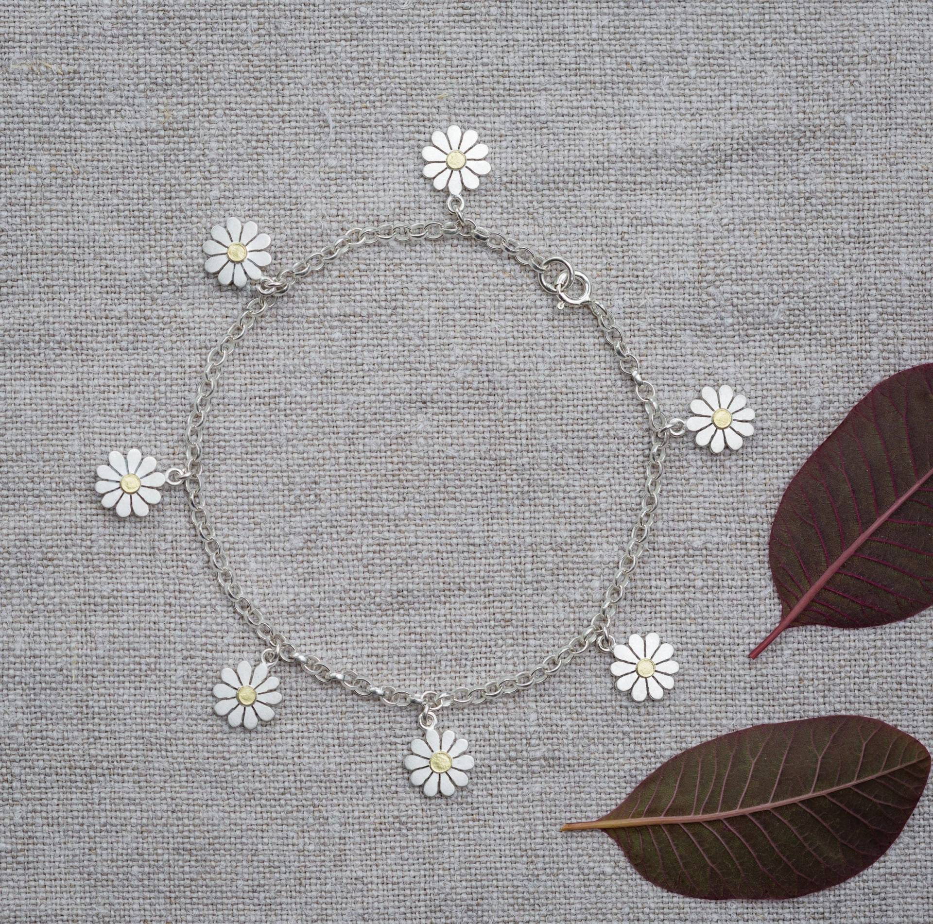 Daisy Bettelarmband Aus Silber Und 750Er Gold von dianagreenwood