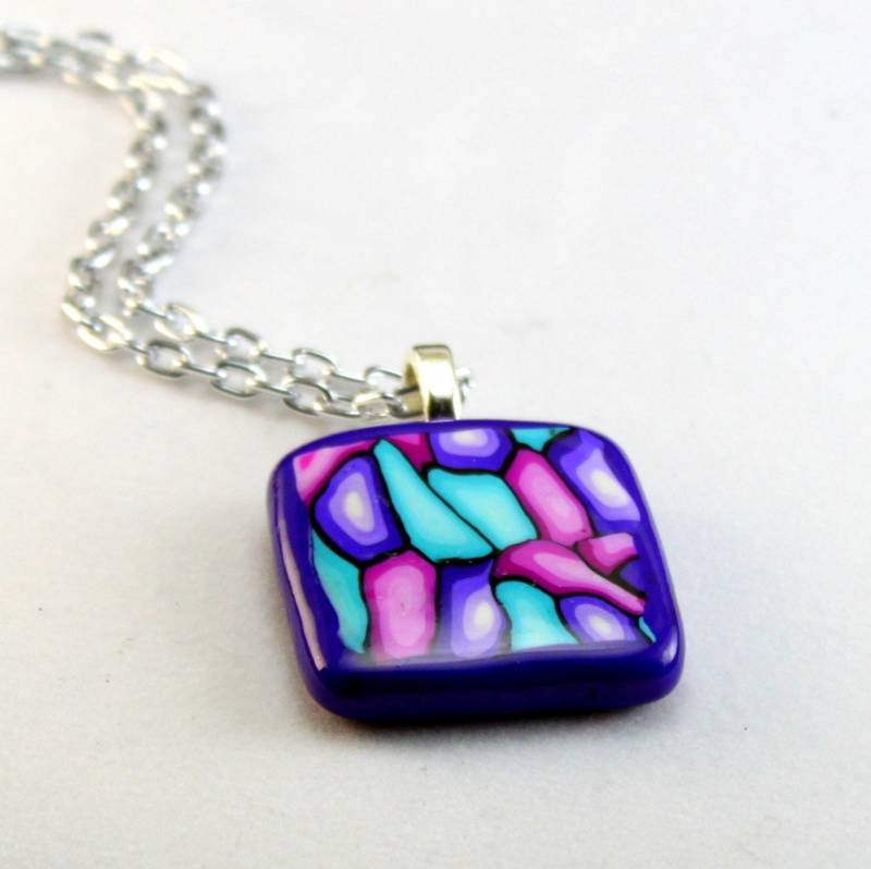 Lila, Rosa Und Türkis "Gebeizt Glas" Polymer Clay Anhänger Lila, Rosa Und Türkis "Gebeizt Glas" Polymer Clay Anhänger von dianaschneider
