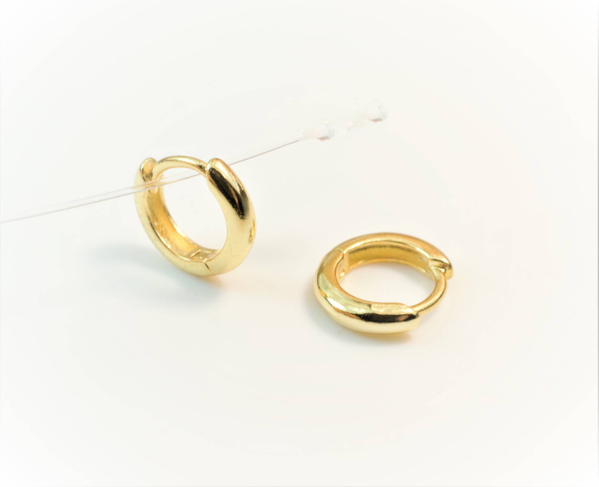 Hoop Ohrringe - Gold Zierliche Sterling Silber Dicke Kleine Reifen von diatjewels
