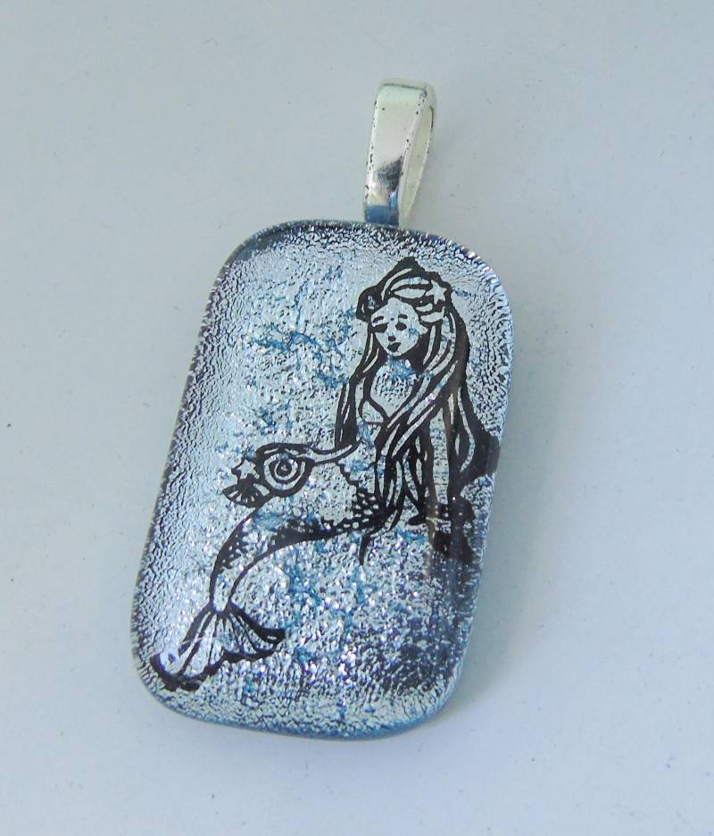 Dichroic Silber Meerjungfrau Anhänger Laser Geätzt Fusing von dichroicsparkle