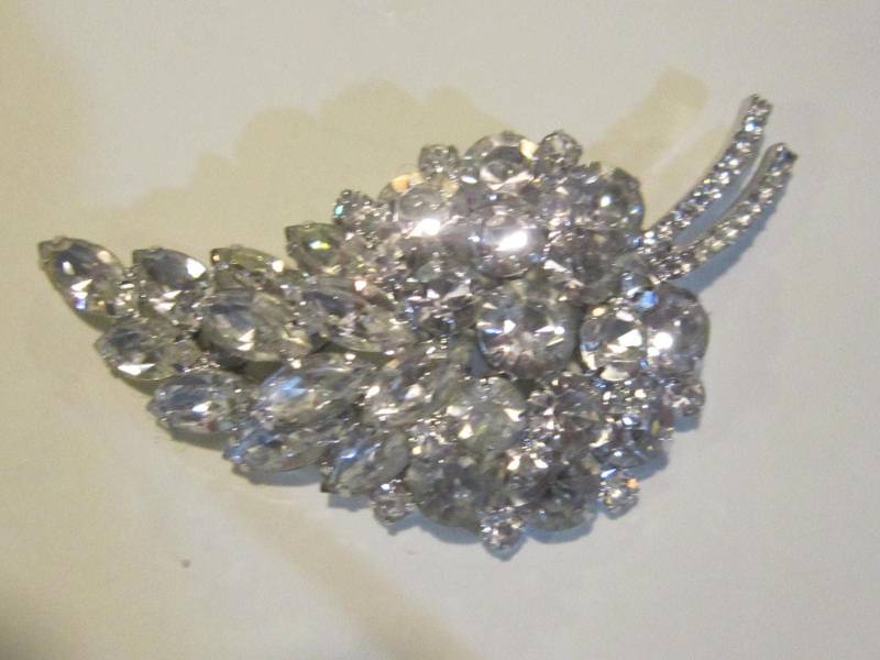 Riesige Strass-Brosche Blatt Klare Strassestone Herrlich 3 1/2 "Minze Zustand Super Funkeln von diddle47