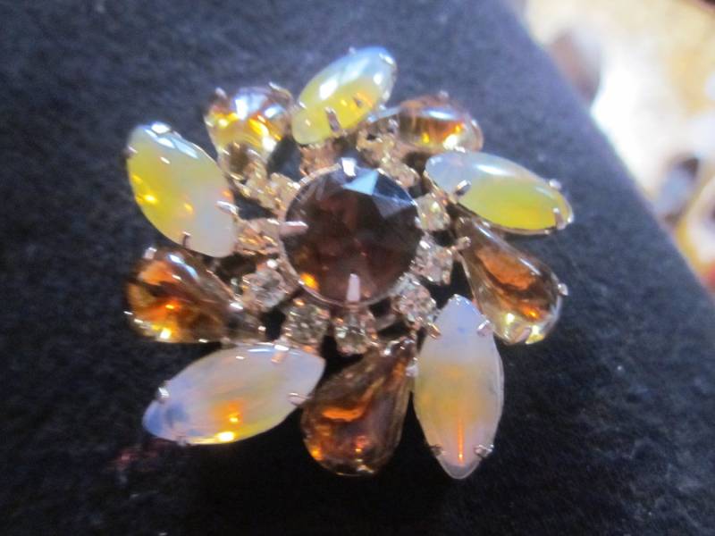 Strass Brosche, Anstecknadel, Braune Opal Steine Mit Strass, Alles in Krappenfassung von diddle47