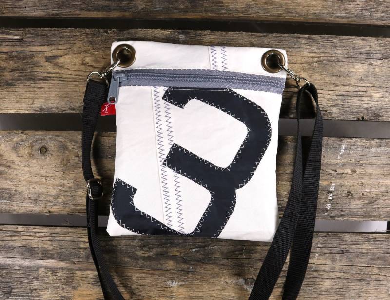 Lütte - Umhängetasche Handytasche Aus Segel Recycling von dieKunterbunten