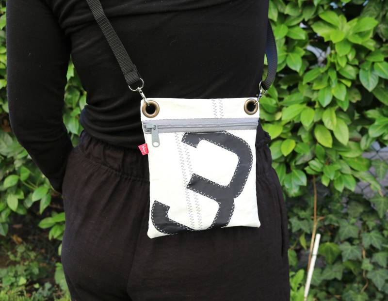 Lütte - Umhängetasche Handytasche Aus Segel Lütte - Umhängetasche Handytasche Aus Segel von dieKunterbunten