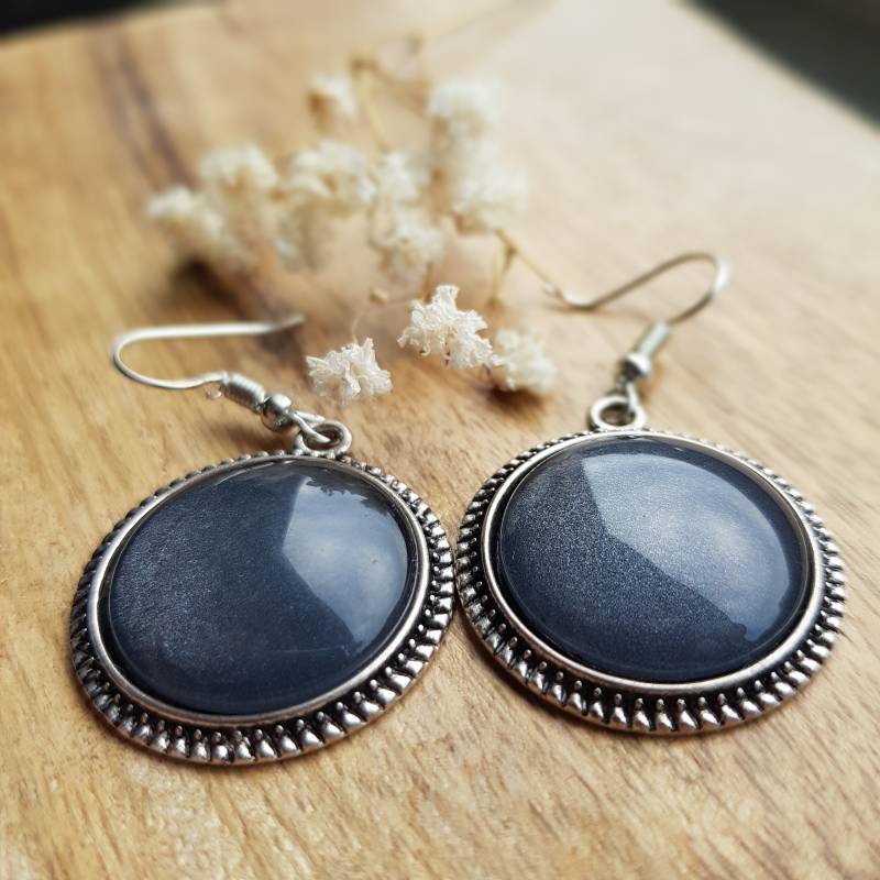 Große Graue Ohrringe Anthrazit Ohrhänger Schwarzschimmer Schmuck Hängende Aus Glas von dieSchmuckkiste