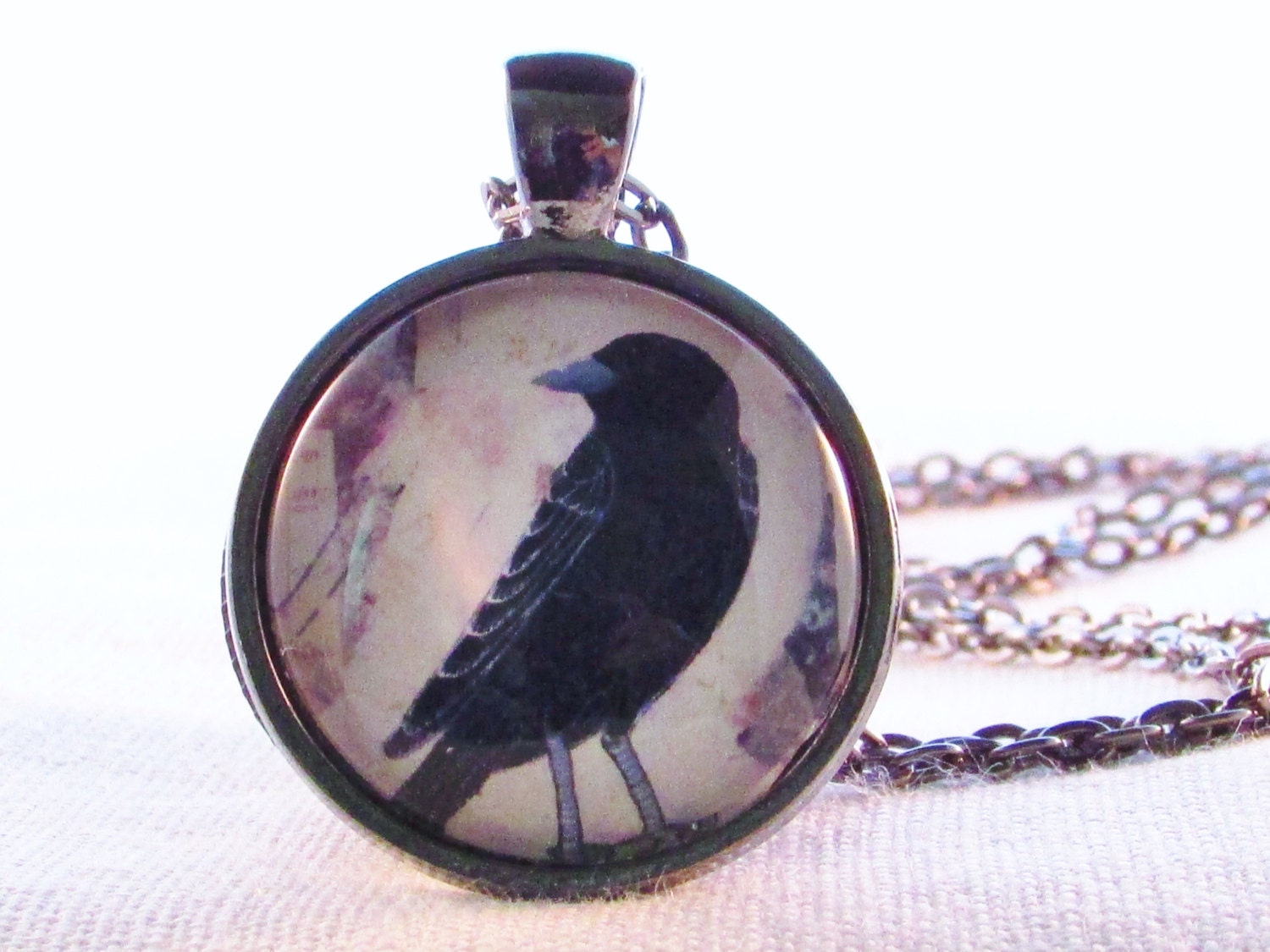 Amsel Raven Art Anhänger Gunmetal Vogel Halskette, 24 "Kette Amsel Raven Art Anhänger Gunmetal Vogel Halskette, 24 "Kette von digiliodesigns
