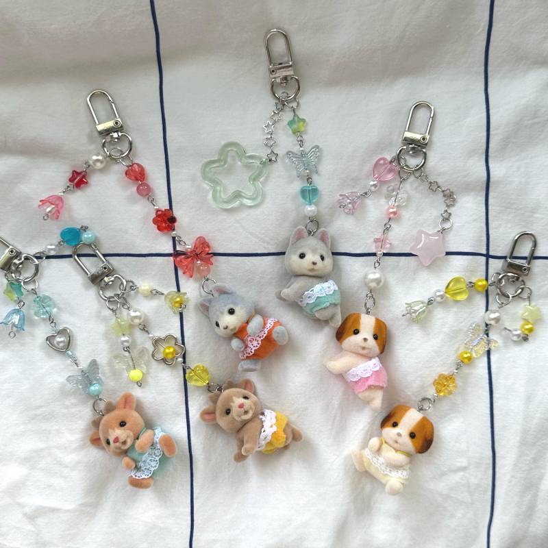 Sylvanian Families/Calico Critters Schlüsselanhänger Keychain, Keyring Kawaii Keychain Rainy Day Raincoat, Bagcharm von dihakoarts