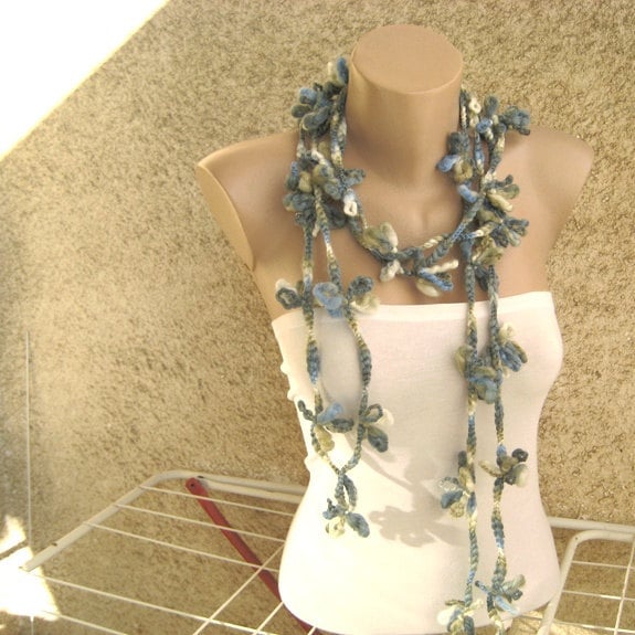 Gehäkelter Schal Infinity, Boho Lariat Halskette, Grobstrick Wolle Grau Blau Weiße Frauen Mädchen Zubehör, Leicht Warm Angenehm Loopschal von dimana