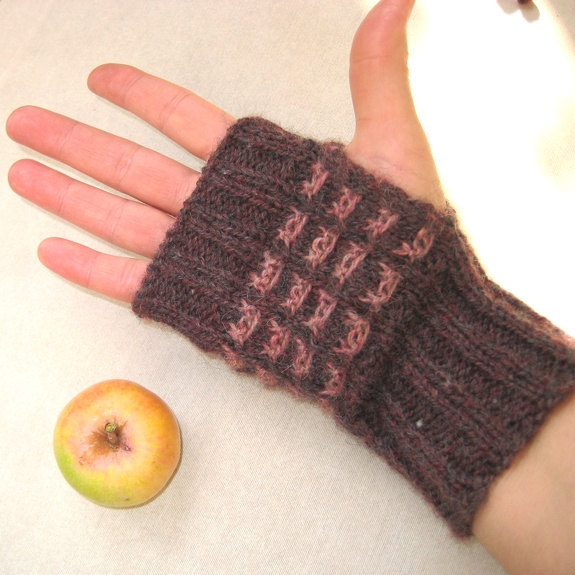 Handgestrickte Wolle Fingerlose Handschuhe, Braune Powder Rose Fingerlose Jacquard Armstulpen, Herbst Winter Frauen Accessoire, Weihnachtsgeschenk von dimana