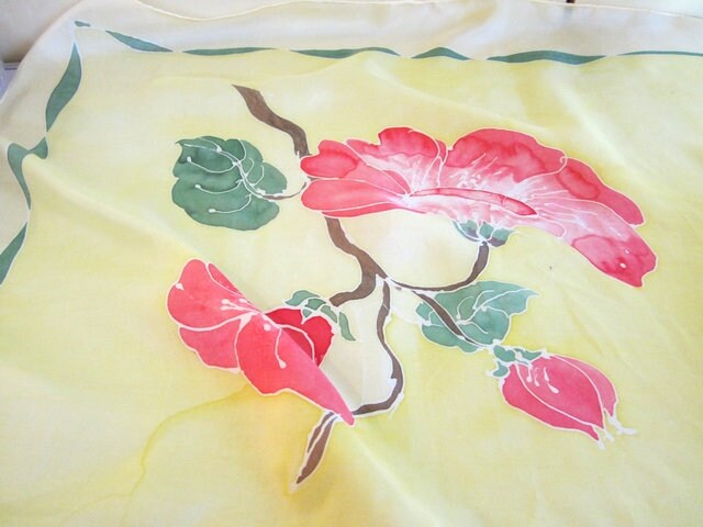 Seidentuch Handgemalt Blüten Gelb Seide Unikat Handarbeit Handmade Vintage Tuch von dingedong