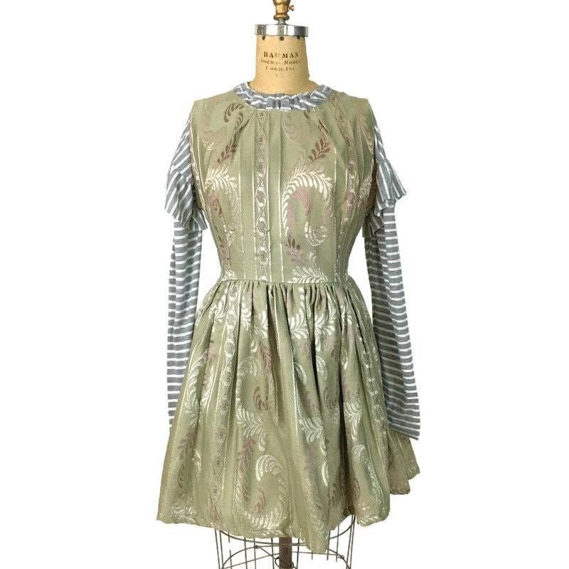 Handgemachtes Brokat Drapery Partykleid von dinwiddies