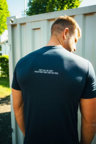 dirts Statement Athletic T-Shirt von dirts