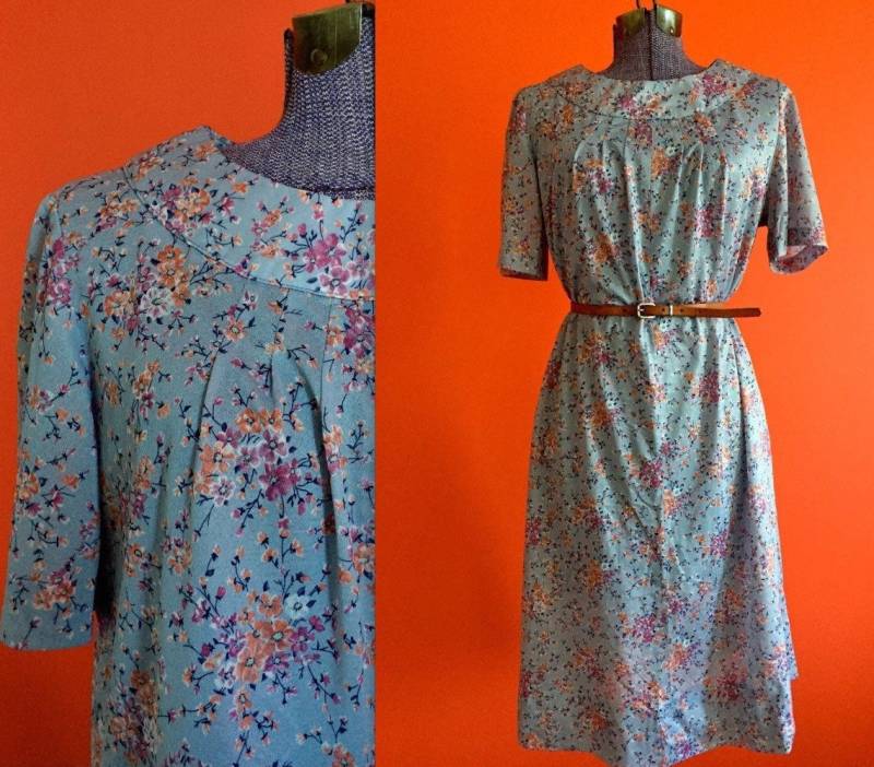 Vintage 90Er Jahre Babydoll Duster Etui Kleid Mit Blumen Motiv - Large Style von dirtycityvintage