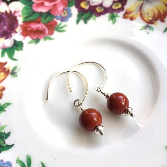 Schöne Natürliche Rote Jaspis Ohrringe Schöne Perlen Sterling Tropfen Silber-Draht-Perlen Dishfunktionale Designs Schöne Natürliche Rote Jaspis Ohrringe Schöne Perlen Sterling Tropfen Silber-Draht-Perlen Dishfunktionale Designs von dishfunctionldesigns