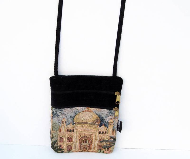 Taj Mahal Wandteppich Cross Body Flache Geldbörse von dixiebags