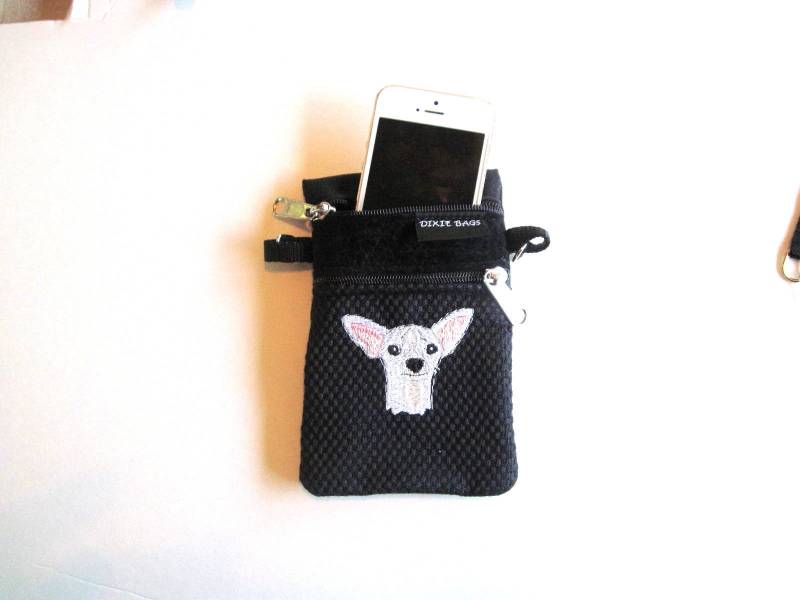 Weiße Chihuahua Hund Kleine Handytasche von dixiebags