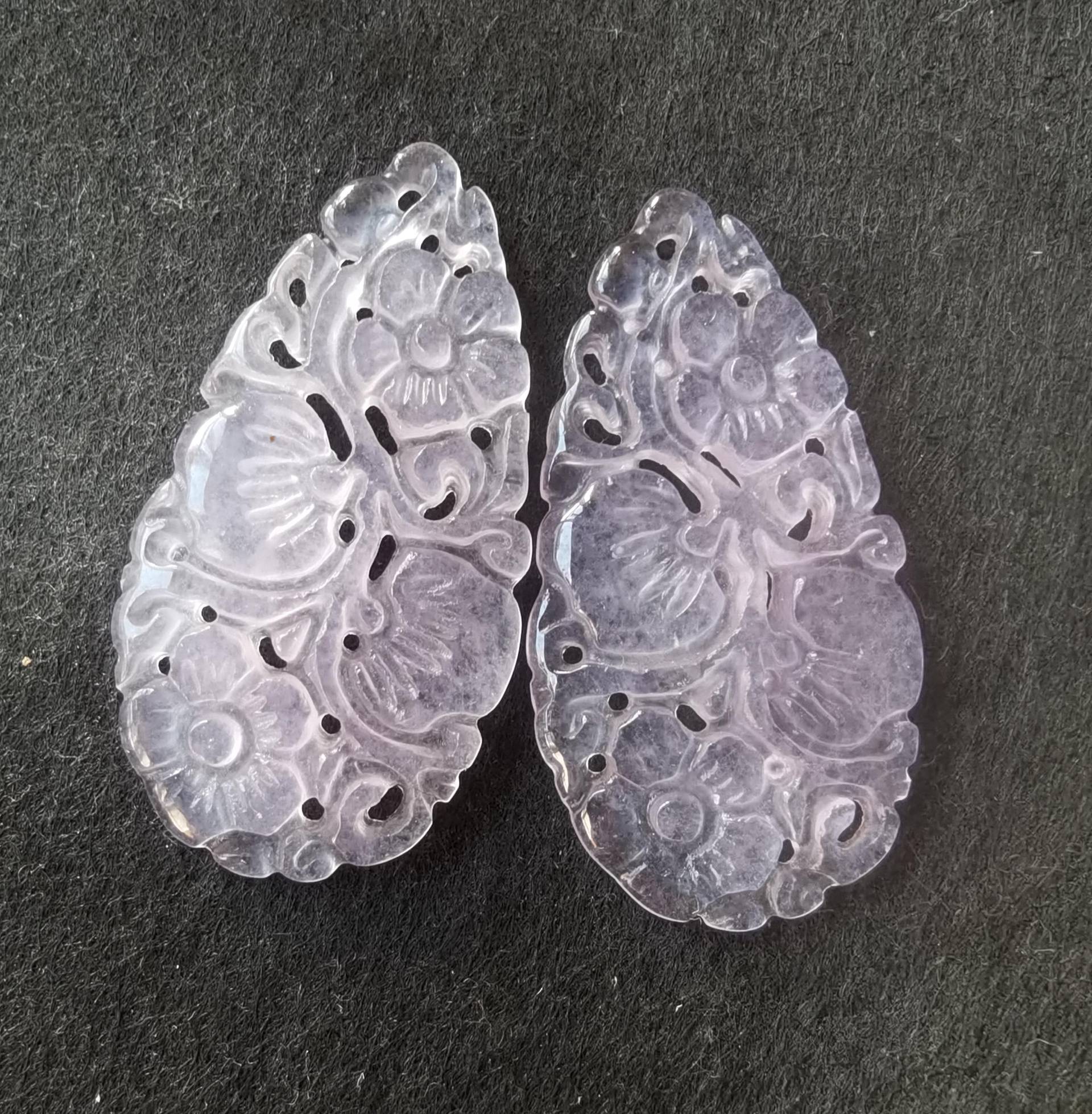 2 Stück Hohl Teardrop Blume Pfirsich Schnitzerei Hellrosa Lavendel Jade Stein Anhänger, Geburtsstein, Heilstein Armband, Halskette Perle von diygem