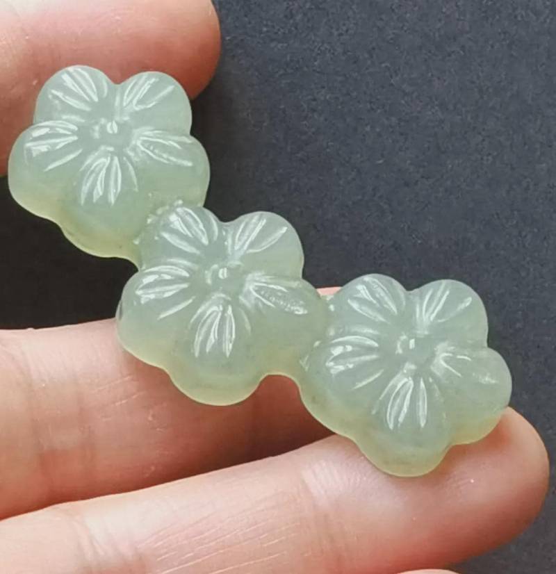 Ciuyu Grüner Jade Pflaumenblüte Anhänger Geschnitztes Amulett Talisman von diygem