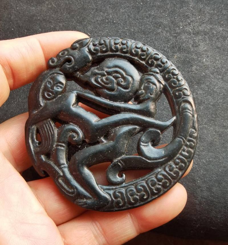 Drachen-Zikaden, Die Roten Rosa Jadestein Anhänger, Doppelseitige Jade, Charme Schnitzen Glück Amulett Für Herstellung Der Handgemachten Drachen-Zikaden, Die Roten Rosa Jadestein Anhänger, Doppelseitige Jade, Charme Schnitzen Glück Amulett Für Herstellung Der Handgemachten von diygem