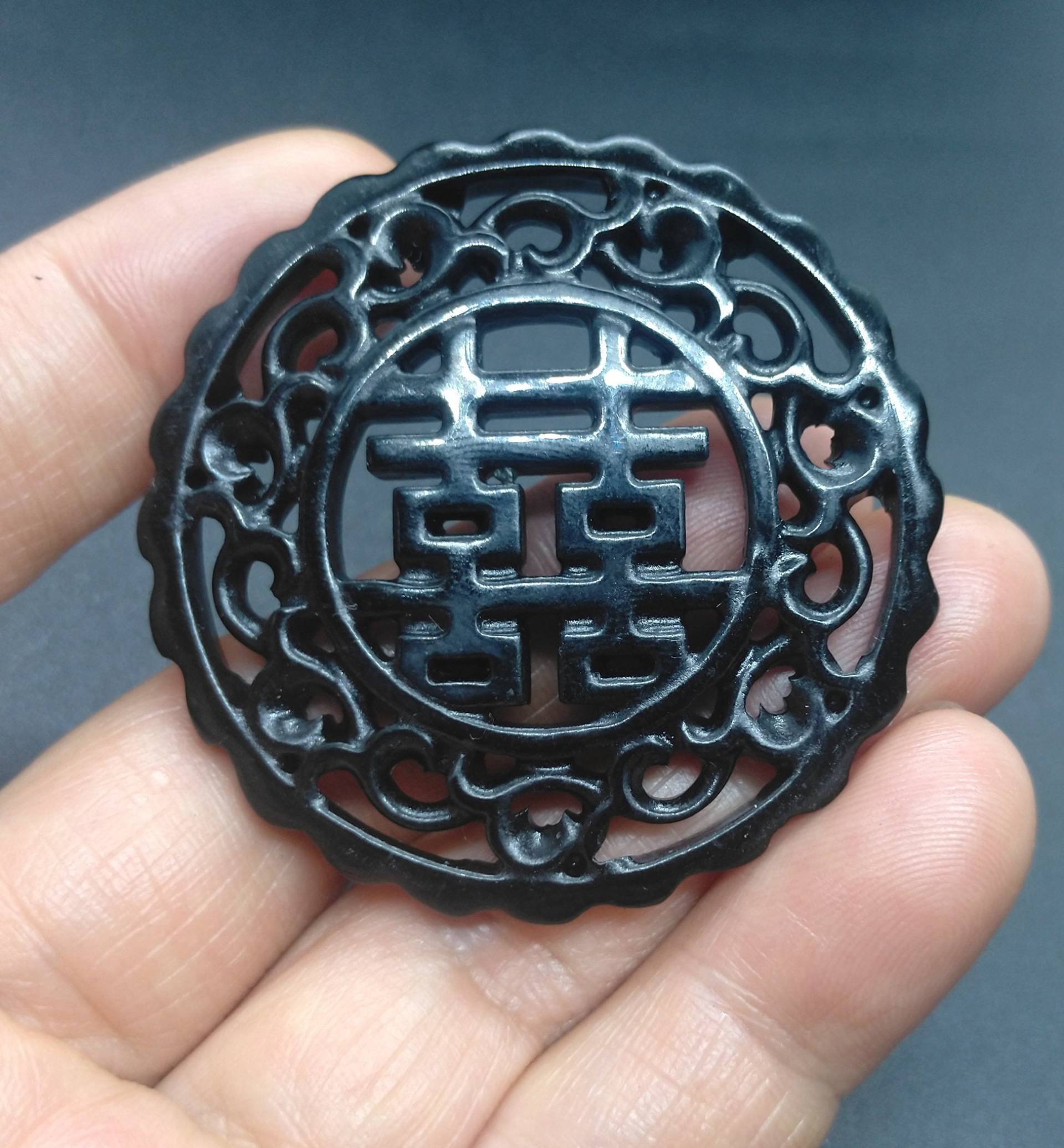 Geschnitzte Schwarze Jade-xi-Anhänger Amulett Talisman Halskette von diygem