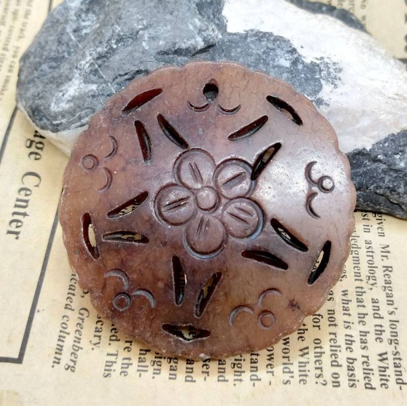 Geschnitzter Drache Oranger Jade Anhänger Amulett | 56 Mm von diygem