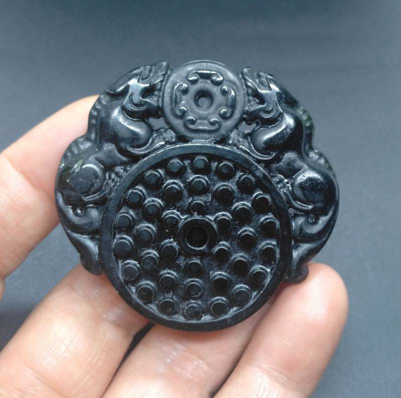 Geschnitzter Drachen Jade Anhänger Schwarz Grüner Amulett Talisman von diygem