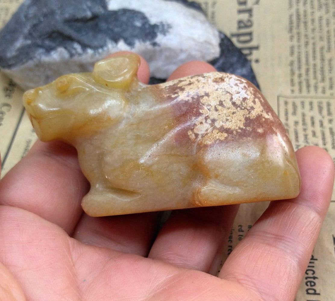 Geschnitzter Jade Hund Anhänger Amulett-Halskette von diygem