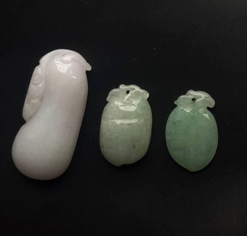 Geschnitzter Jadeit Anhänger Natürliches Edelstein-Amulett von diygem