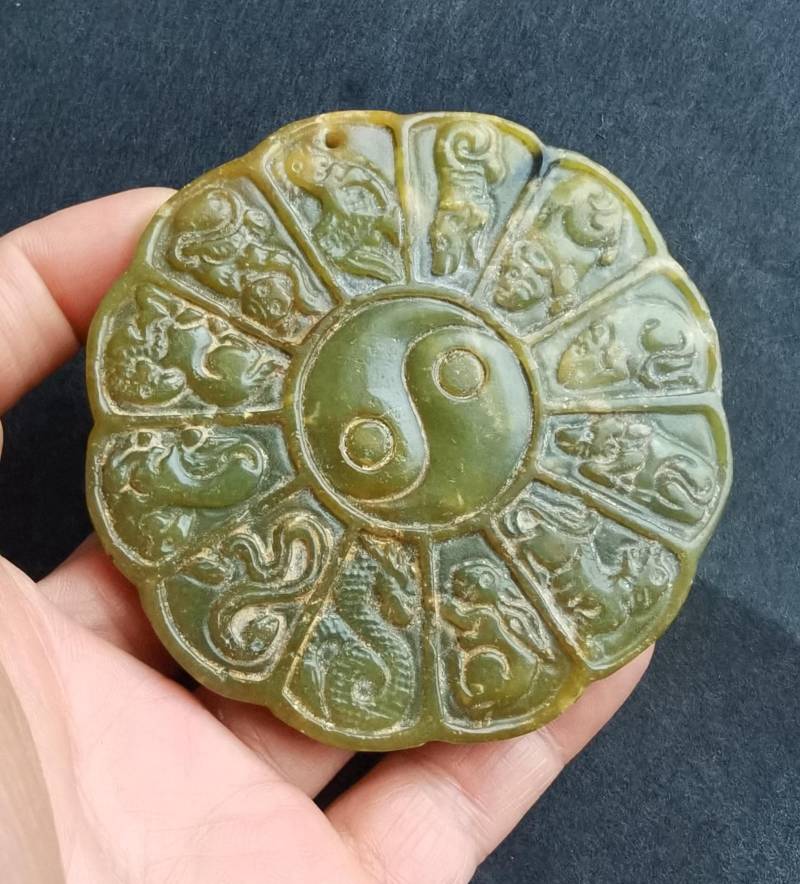 Große Zwölf Zeichen Schnitzen Natürliche Grüne Jade Jaspis Stein Anhänger, Edelstein, Gute Glück Amulett Für Die Herstellung Hand Halskette Schmuck von diygem