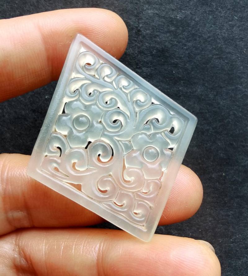Hohle Blume Carving Natürlichen Jade Stein Anhänger, Charme Amulett Für Die Herstellung Handgemachte Halskette Schmuck Geschenk von diygem