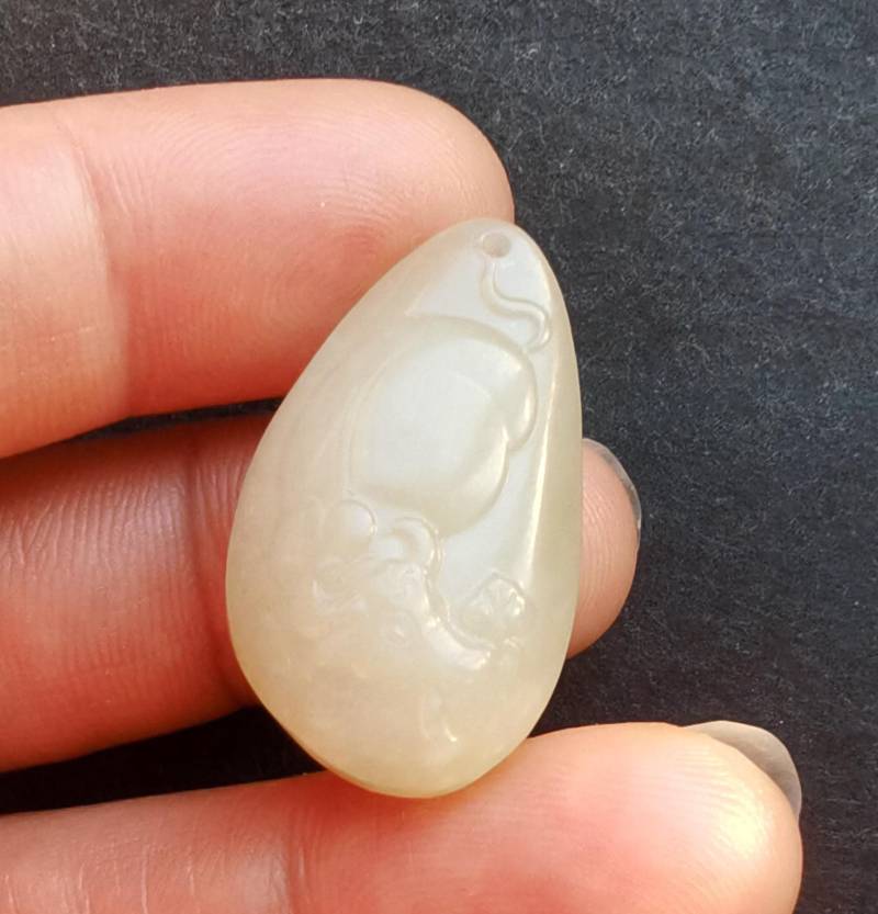 Ochse, Rinder-Tierkreis, Der Natürlichen Jadesteinanhänger, Guten Glücks-Amulett Für Die Herstellung Handgemachten Halsketten-Schmucksachen Schnitzt von diygem